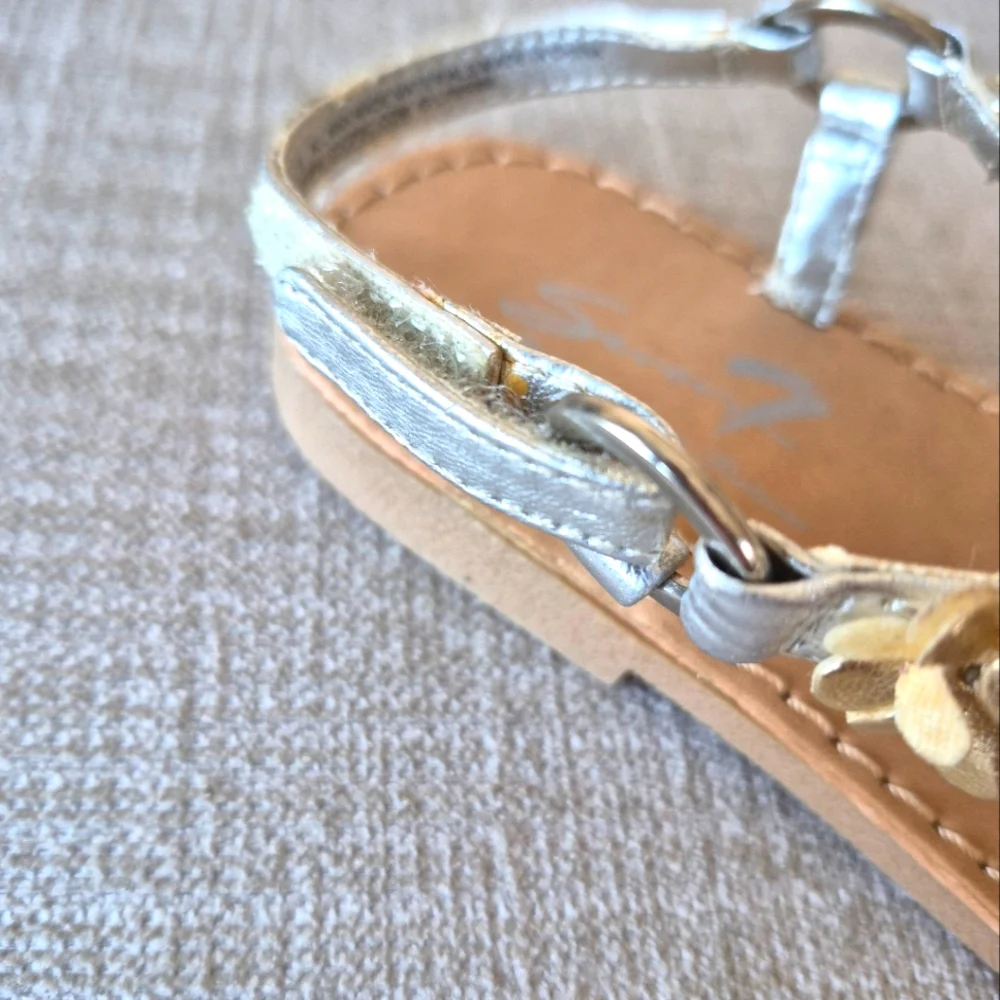 Seven 7 Girl's Shoes Gold & Silver Floral Embellished Slingback Sandals Size 8